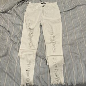 Fashion nova ripped jeans